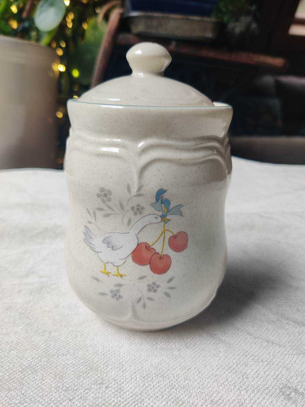 80s International Marmalade Country Goose Small Canister 6.25" Cottage Cherries